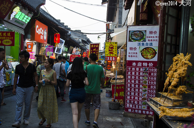 暂予监外执行最新规定下的美食之旅，独特小巷美食探索